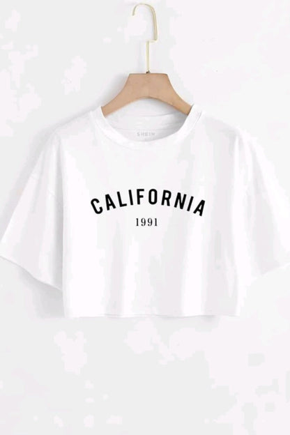 Letter Graphic Crop Tee